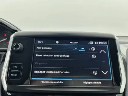 Photo 23 Peugeot 2008  PureTech 110ch S&S BVM6