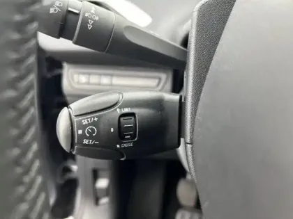 Photo 18 Peugeot 2008  PureTech 110ch S&S BVM6