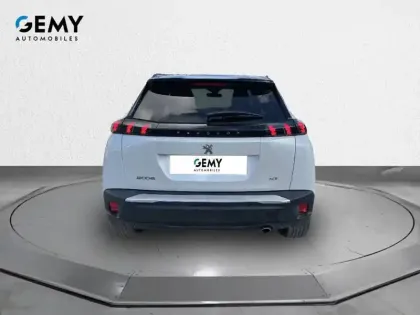 Photo 36 Peugeot 2008  PureTech 130 S&S EAT8