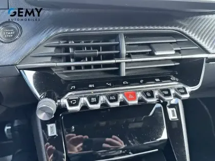 Photo 14 Peugeot 2008  PureTech 130 S&S EAT8