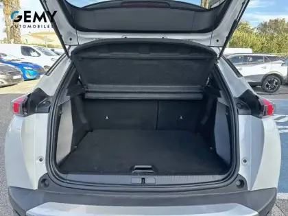 Photo 5 Peugeot 2008  PureTech 130 S&S EAT8