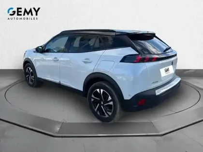 Photo 22 Peugeot 2008  PureTech 130 S&S EAT8