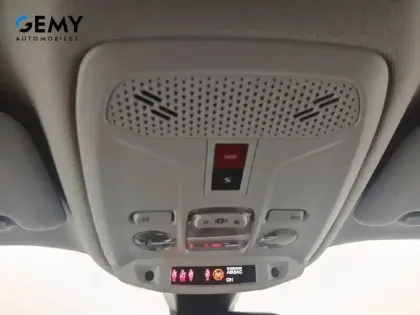 Photo 16 Peugeot 2008 Gén. II Ph1 NG Allure Pack 5