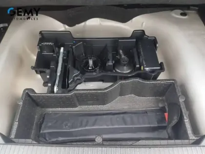 Photo 64 Peugeot 2008  BlueHDi 130 S&S EAT8