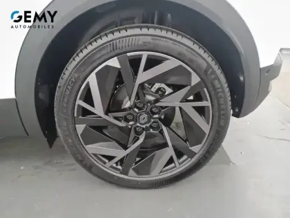 Photo 48 Renault Captur  E-Tech full hybrid 145 ch