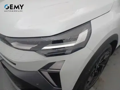 Photo 34 Renault Captur  E-Tech full hybrid 145 ch