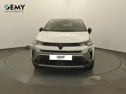 Photo 39 Renault Captur  E-Tech full hybrid 145 ch