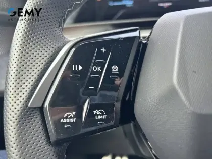 Photo 13 Peugeot 3008  Electrique 210 ch 73 kWh