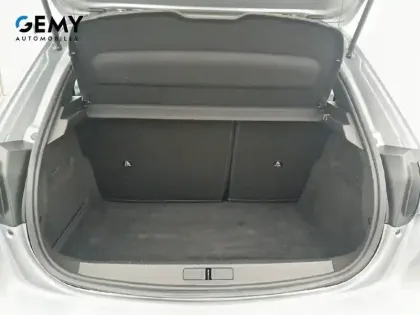 Photo 47 Peugeot 208  BlueHDi 100 S&S BVM6