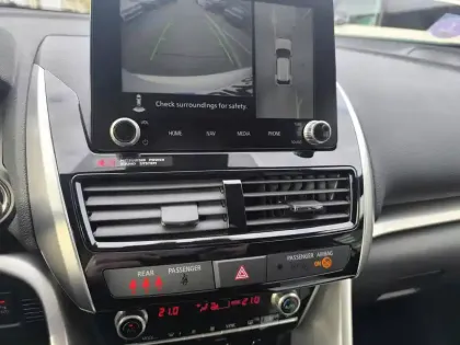 Photo 9 Mitsubishi Eclipse  Cross 2.4 MIVEC PHEV Twin Motor 4WD