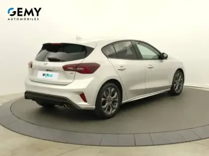 Photo 33 Ford Focus Gén. IV Ph1 ST-Line 5