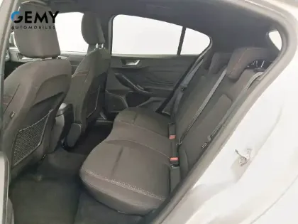 Photo 25 Ford Focus Gén. IV Ph1 ST-Line 5