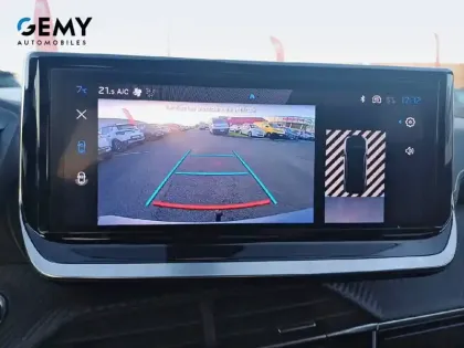 Photo 18 Peugeot 2008  Hybrid 136 e-DCS6