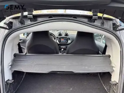 Photo 20 Smart Fortwo  Coupé 0.9 90 ch S&S