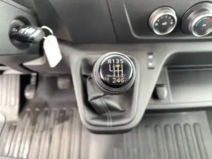 Photo 12 Renault Master  FGN TRAC F3500 L3H3 BLUE DCI 135