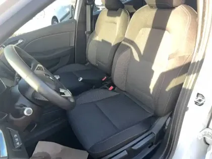 Photo 19 Renault Clio  Blue dCi 115