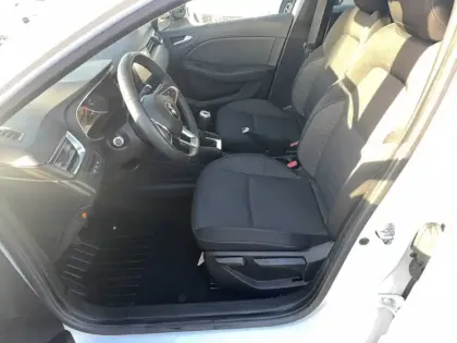 Photo 33 Renault Clio  Blue dCi 115