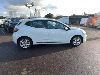 Photo 43 Renault Clio Gén. V (BJA) Ph1 Business 5