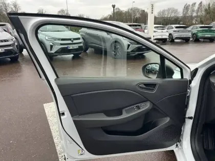 Photo 17 Renault Clio  SCe 65