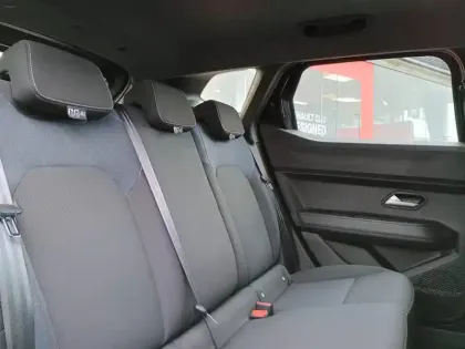 Photo 16 Dacia Duster  Hybrid 140