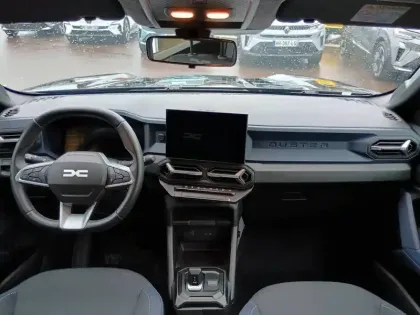 Photo 23 Dacia Duster  Hybrid 140