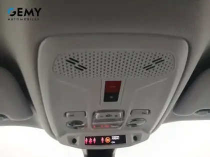 Photo 16 Peugeot 2008  PureTech 130 S&S EAT8