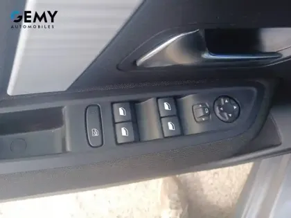 Photo 11 Citroën C4  PureTech 130 S&S EAT8