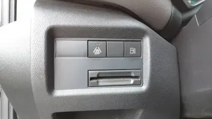 Photo 16 Citroën C5 aircross  Hybride Rechargeable 225 S&S e-EAT8