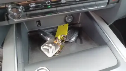 Photo 15 Citroën C5 aircross  Hybride Rechargeable 225 S&S e-EAT8