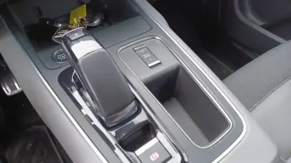 Photo 21 Citroën C5 aircross  Hybride Rechargeable 225 S&S e-EAT8