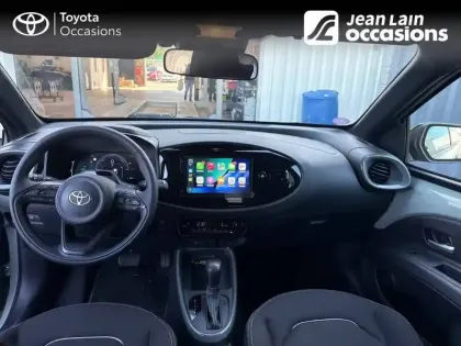 Photo 17 Toyota Aygo  X Hybride 116h