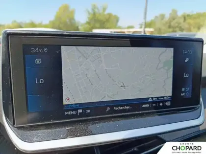 Photo 13 Peugeot 2008  PureTech 130 S&S EAT8