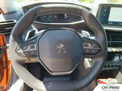 Photo 15 Peugeot 2008  PureTech 130 S&S EAT8