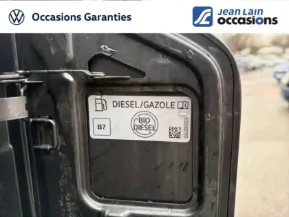 Photo 17 Volkswagen Crafter  VAN 35 L3H3 2.0 TDI 177 CH BVA 4MOTION