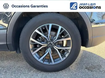 Photo 11 Volkswagen Tiguan  2.0 TDI 150ch DSG7