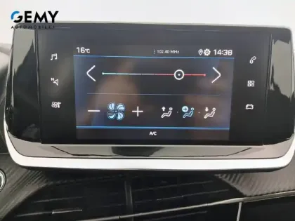 Photo 55 Peugeot 208  BlueHDi 100 S&S BVM6