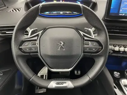 Photo 75 Peugeot 3008  Hybrid 225 e-EAT8