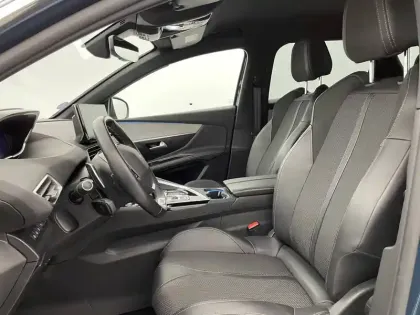 Photo 64 Peugeot 3008  Hybrid 225 e-EAT8