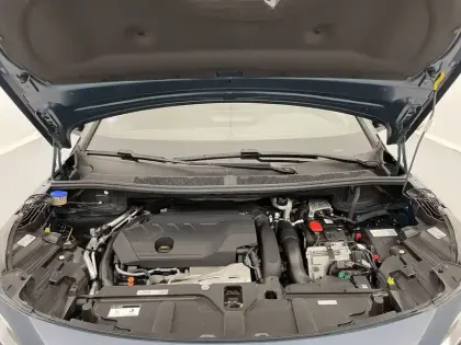 Photo 73 Peugeot 3008  Hybrid 225 e-EAT8