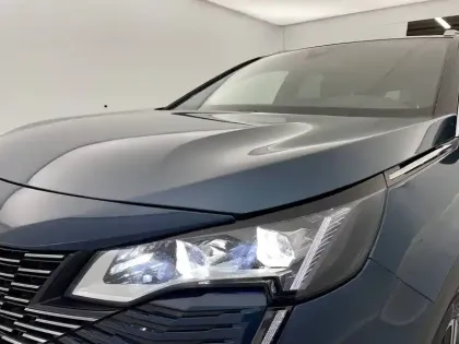 Photo 11 Peugeot 3008  Hybrid 225 e-EAT8