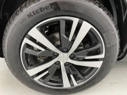 Photo 70 Peugeot 3008  Hybrid 225 e-EAT8