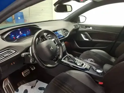 Photo 41 Peugeot 308  BlueHDi 130ch S&S EAT8