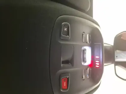 Photo 23 Peugeot 308  BlueHDi 130ch S&S EAT8