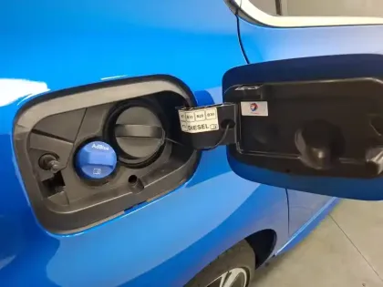 Photo 26 Peugeot 308  BlueHDi 130ch S&S EAT8