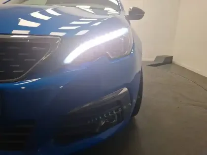 Photo 38 Peugeot 308  BlueHDi 130ch S&S EAT8