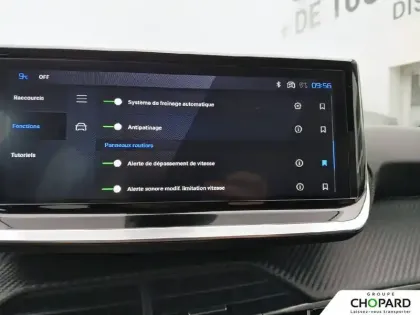 Photo 18 Peugeot 208  Hybrid 100 e-DCS6