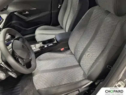 Photo 8 Peugeot 2008  Hybrid 145 e-DCS6