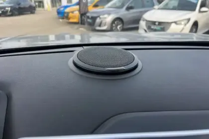 Photo 19 Peugeot 2008  PureTech 155 S&S EAT8