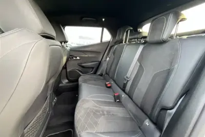 Photo 13 Peugeot 2008  PureTech 155 S&S EAT8