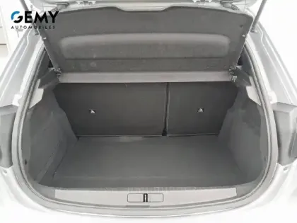 Photo 21 Peugeot 208  Electrique 50 kWh 136ch